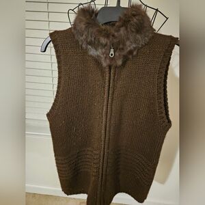 Brown Rabbit Fur Collar Knit Vest